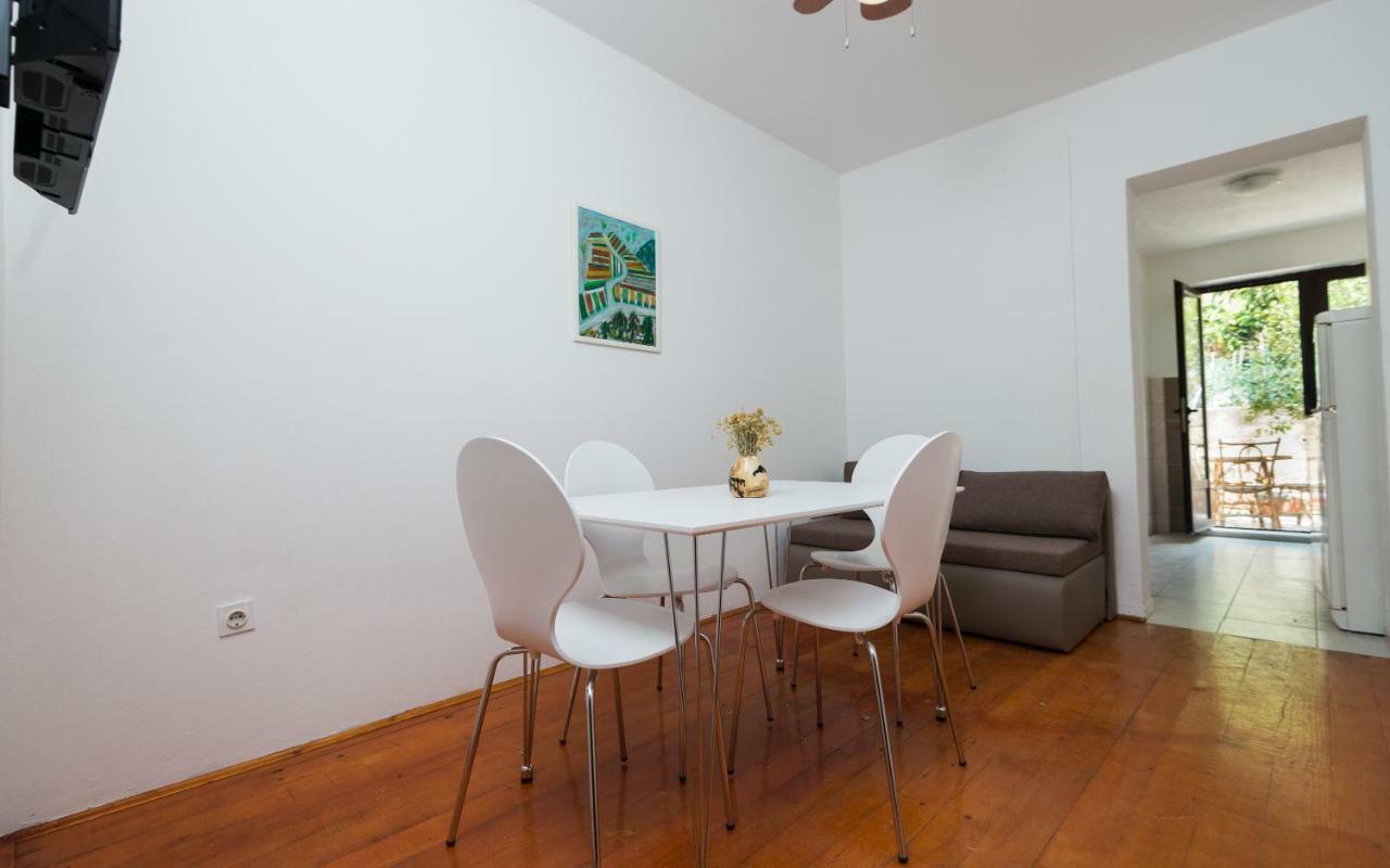 Apartments Azzurro Блаце Екстер'єр фото